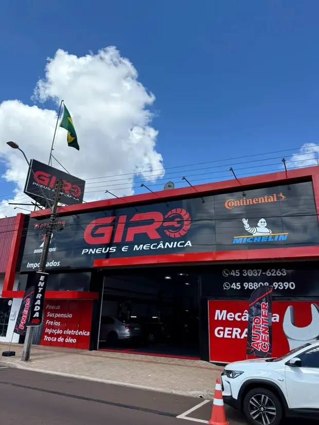 Fachada da Giro Pneus e Mecânica na Avenida Carlos Gomes